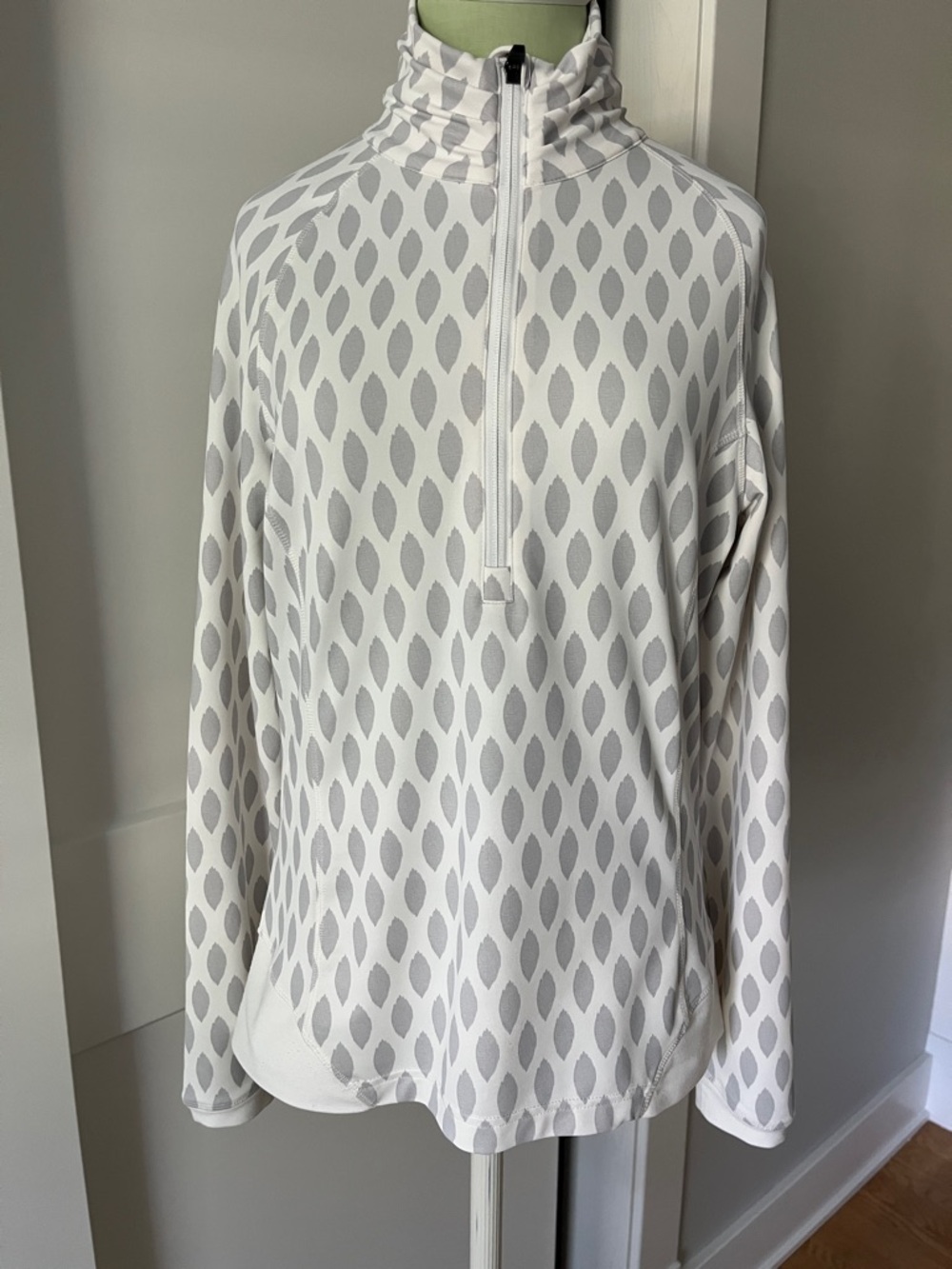 Peter Millar Element Performance White and Light Gray Half-Zip Pullover Top
